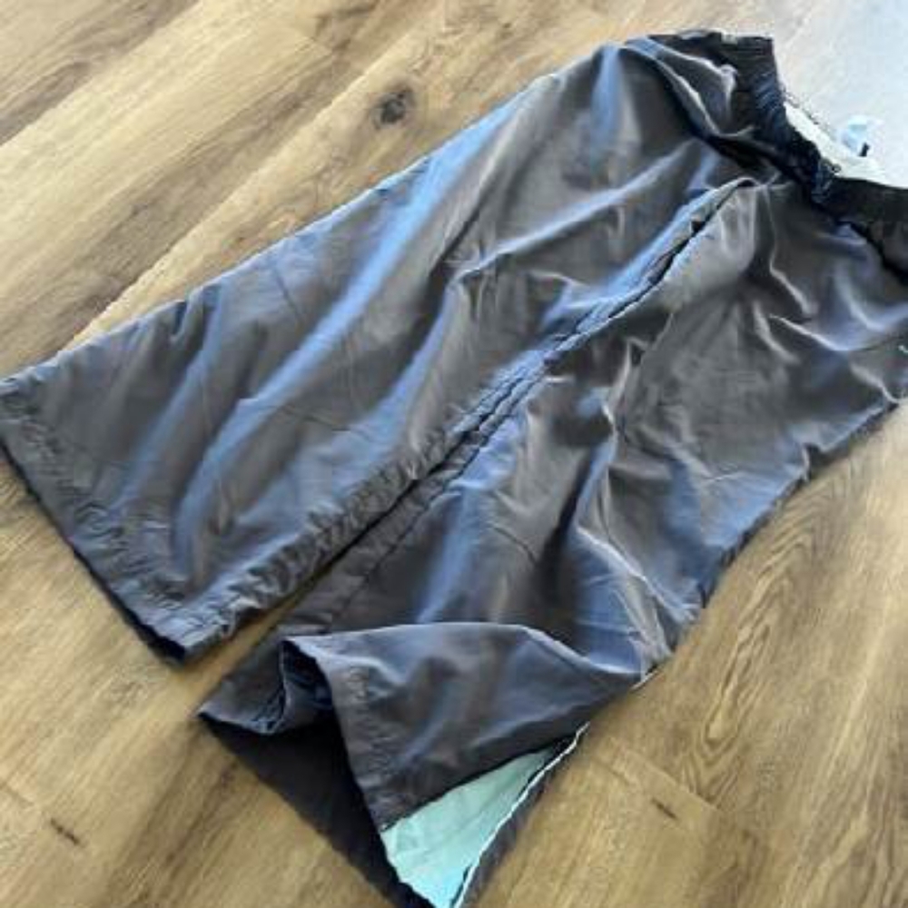 Vintage Reebok Women's 2-piece Track/Warm-up/Windbreaker Suit - Picture 7 of 10